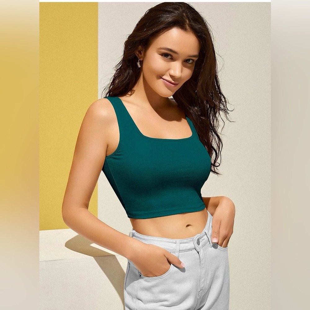 Cute crop top